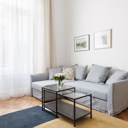 Cozy In The Heart Of Zagreb - H Appartement Buitenkant foto
