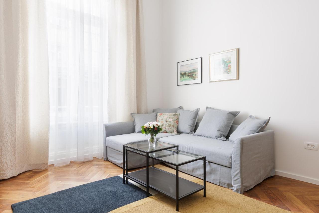 Cozy In The Heart Of Zagreb - H Appartement Buitenkant foto